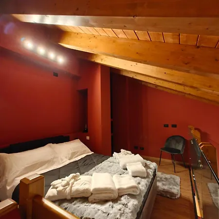 Hotel & 4*